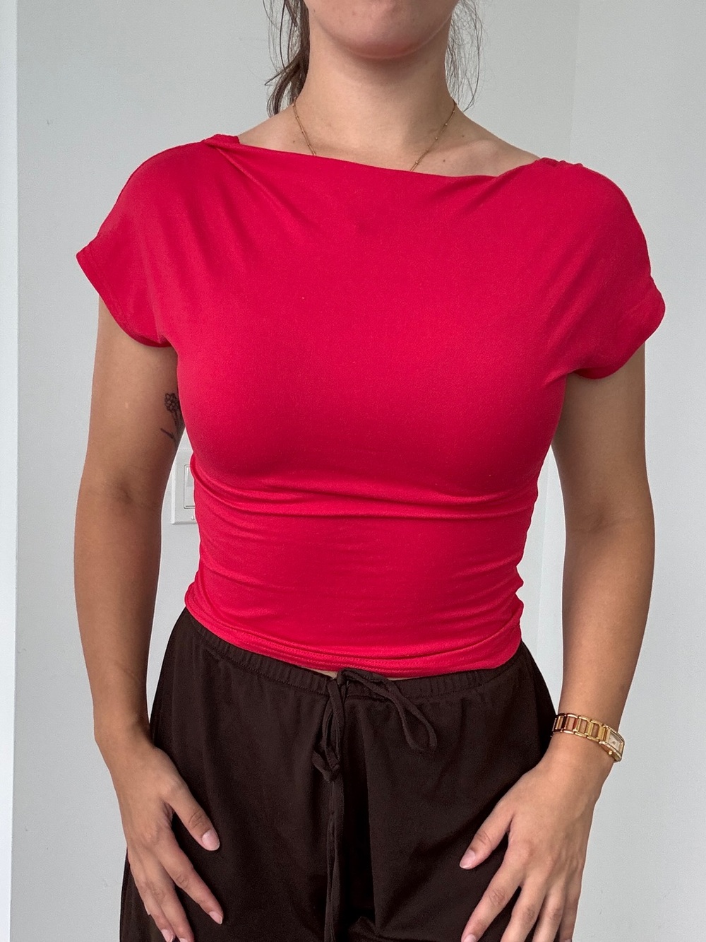 SHEIN Bright Red Boatneck Crop Top
